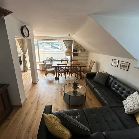 Nannerls Penthouse 성길벤