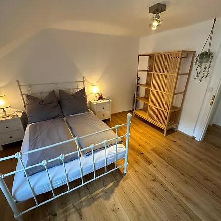Nannerls Penthouse Apartmán *